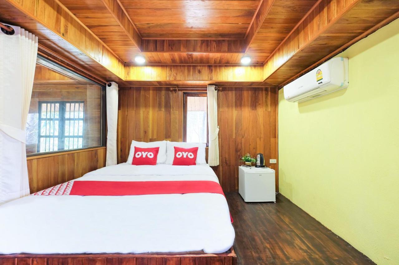 Oyo 604 Ruen Mai Horm Resort Trang Exterior photo
